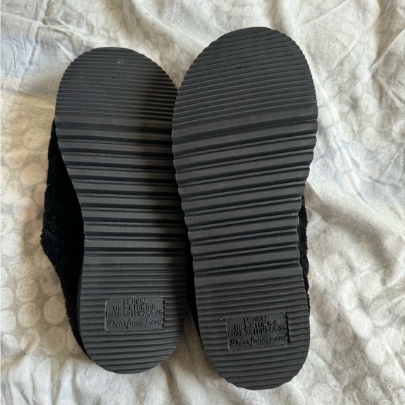NWOT Dearfoams slippers size medium 7/8 - Picture 3 of 4
